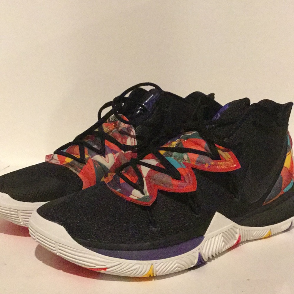 Kyrie 5 CNY brand new